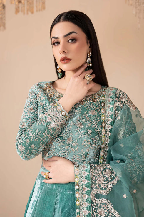 3 Piece Embroidered Velvet Suit