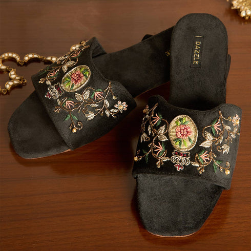 Eloise (Black)