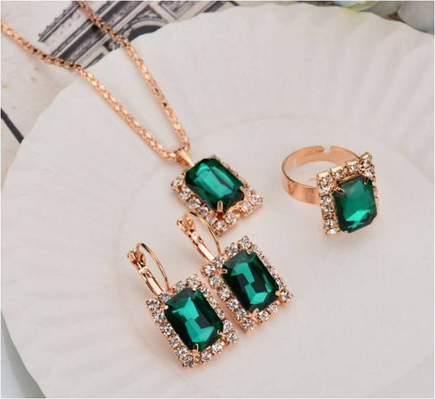 Green Necklace Set